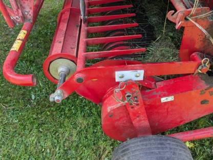 Bild 7:Variable Rundballenpresse - Ballenpresse Lely Welger RP 445