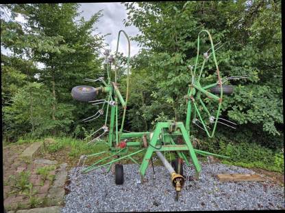 Bild 8:Stoll Z550 Hydro Kreiselheuer Wender