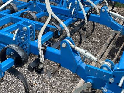 Bild 3:Leichtgrubber Agripol