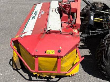 Bild 2:Pöttinger CAT Alpin 220