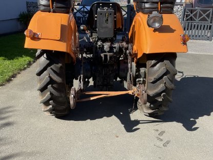 Bild 5:Steyr 190er Traktor