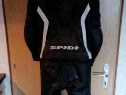 Bild 2:Motorrad Lederkombi