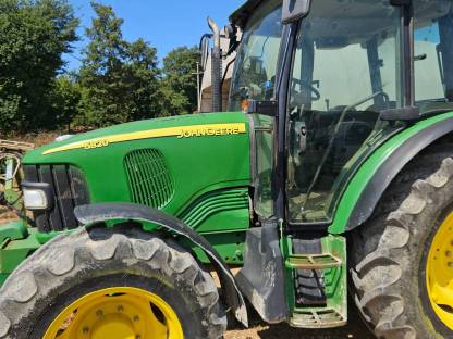 Bild 4:John Deere 5820