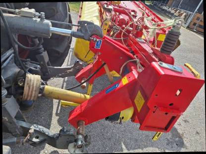 Bild 6:Pöttinger Novacat 265 H extra dry