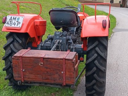 Bild 5:Traktor Steyr 188