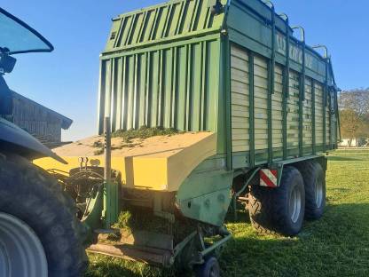 Bild 3:Ladewagen Krone 5 XL