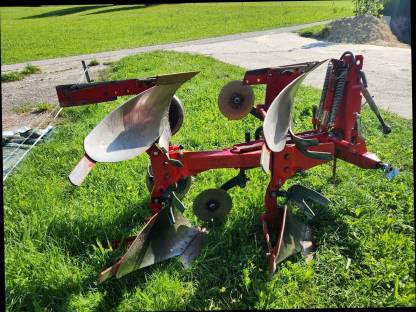 Bild 3:2 Schar Wendepflug Vogel & Noot