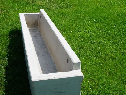 Bild 3:Wassertränke Weidetrog