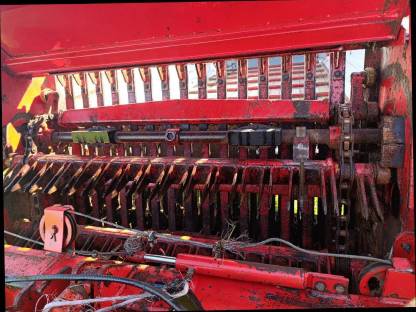 Bild 2:Mengele LAW 350 Erntewagen