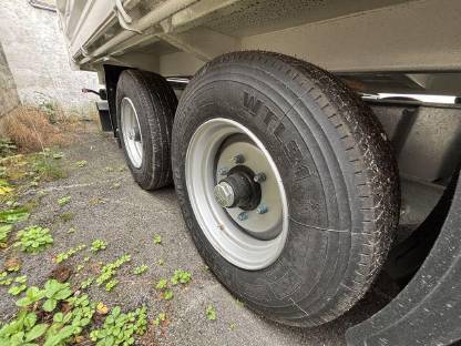 Bild 4:Tandemkipper Fliegl TSK 118, 12 t neuwertig