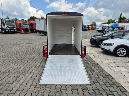 Bild 6:Humbaur REXUS 2000 Pferdeanhänger