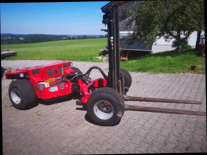 Palfinger BM 214 Geländestapler Mitnahmestapler