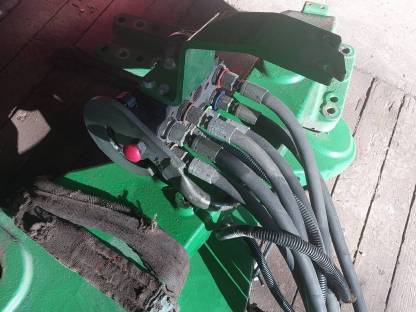 Bild 2:John Deere Frontladerkonsole