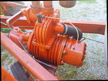 Bild 6:Bauer Güllefass 2.100 l