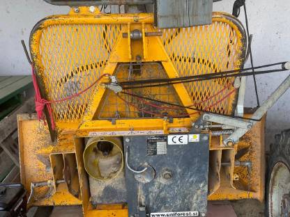 Bild 4:Seilwinde Uniforst 5T