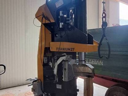 Uniforest titan 27