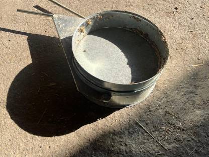 Bild 2:Auslaufschieber