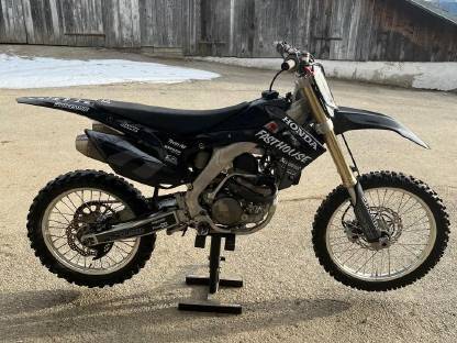 Bild 2:Honda CRF250R