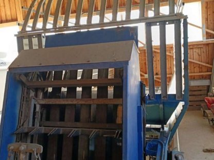 Bild 3:Mähladewagen 2-achsig