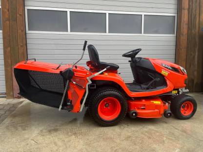 Bild 2:Kubota Rasentraktor GR2120