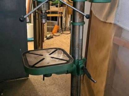 Bild 2:Säulenbohrmaschine 400 V