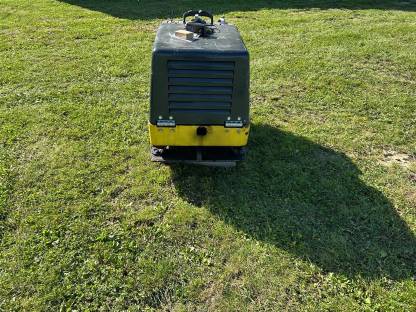 Bild 2:Bomag 80/65S Rüttelplatte