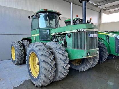 John Deere 8430 8630
