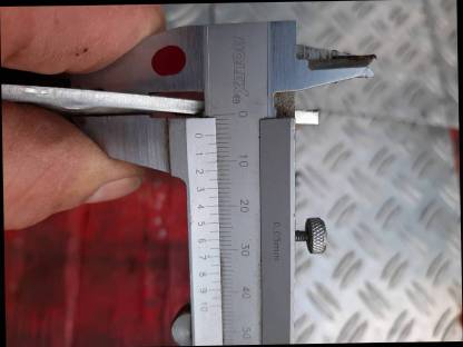 Bild 4:Alu Blechreste Tränenblech