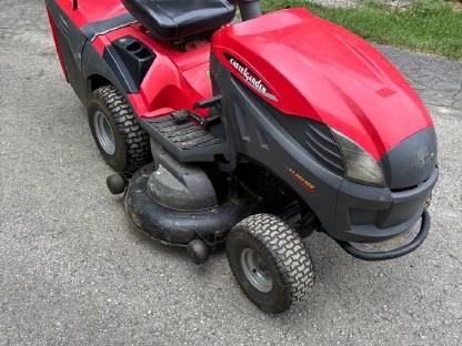 Bild 2:Rasenmäher Traktor Castelgarden XX 220 HDE