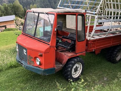 Reform Muli 40 mit Aufbauladewagen