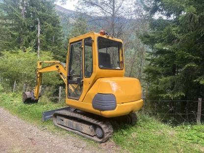 Bagger Komatsu PC30-7