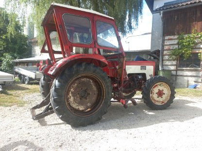 Traktor Warchalowski WT32A