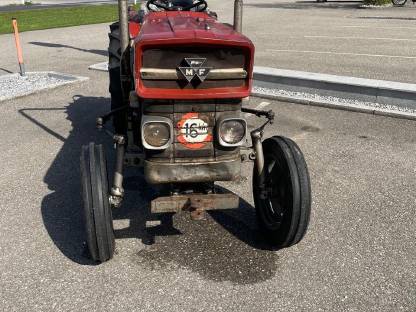 Bild 5:Massey Ferguson 135 Schmalspur