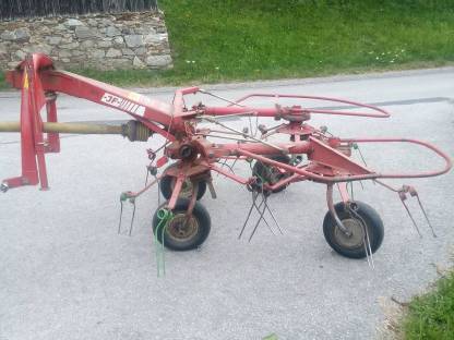 Bild 2:Kreiselheuer JF RV 410