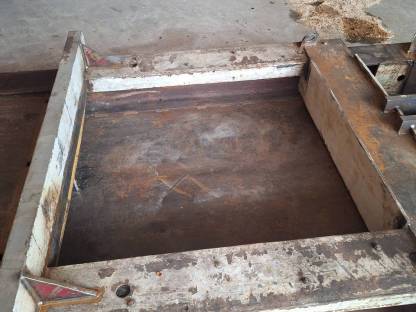 Bild 6:Schichtholzspalter