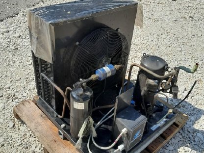 Bild 6:DeLaval Milchtank 2.000 l