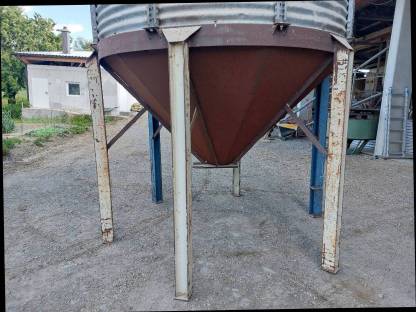 Bild 2:Trichter für Silo