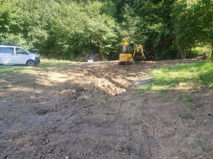 Bild 3:Zu vermieten: Minibagger mit Klima, Baggervermietung