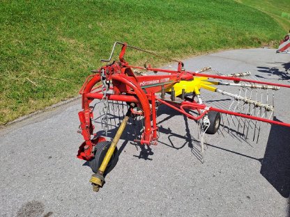 Bild 3:Pöttinger Schwader EURO TOP 340N