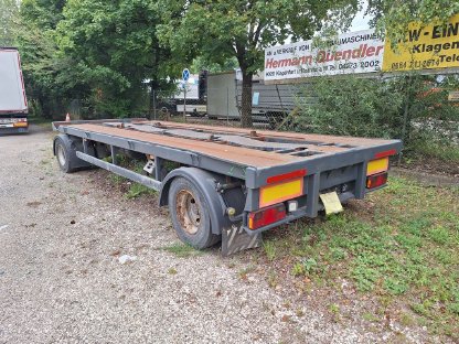 Bild 2:Ressenig 2-Achser 18 t Ladefläche 6,70 m