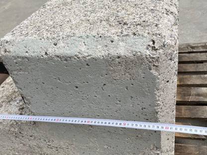 Bild 6:Front-/Heckgewicht 820 kg