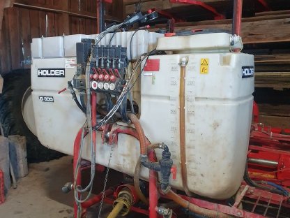 Bild 3:Feldspritze Holder IS 800, 15 m, vollhydr.