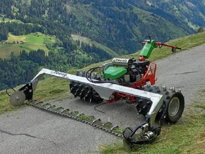 Tecno Motormäher mit Busatis Mähbalken