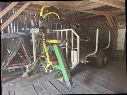 Holzanhänger Farma Kran 4,6 D G2