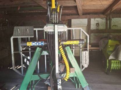 Bild 5:Holzanhänger Farma Kran 4,6 D G2