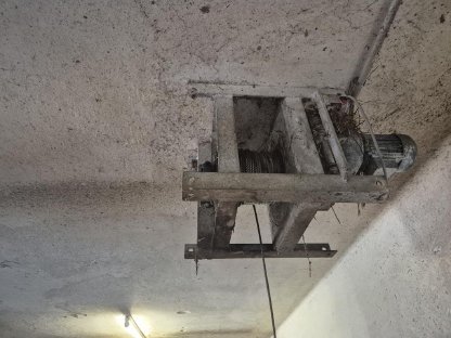 Bild 5:Aufstallung, Fressgitter, Liegeboxen, Tränken, Abtrennungen