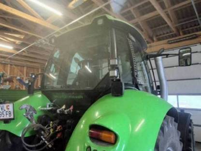 Bild 4:Deutz-Fahr Agrotron 1145 TTV