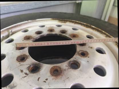 Bild 3:Reifen Bridgestone 4 Stk. 265/70 R19.5