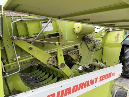 Bild 3:Claas Quadrant 1200 RC