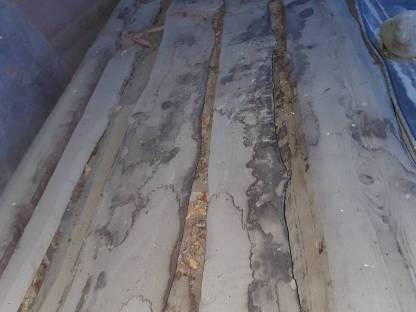 Bild 3:Lärchenbretter